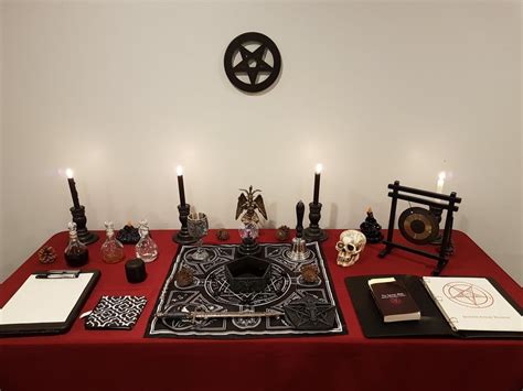 Request Ritual Altar : satanism