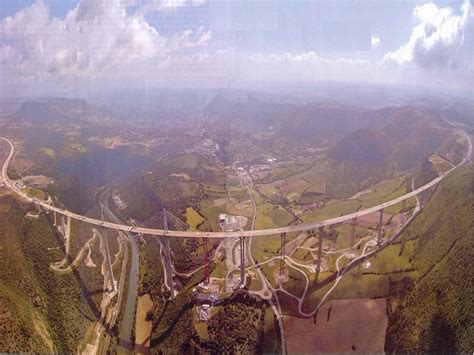 The highest bridge in the world, MILLAU BRIDGE (France) - Learn