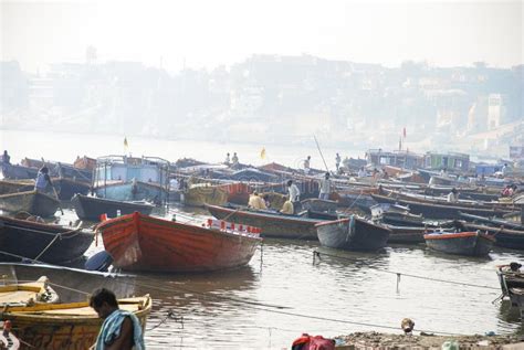 Ghats in Varanasi editorial stock photo. Image of belief - 46820693