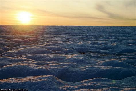 greenland-ice-sheet-9 - Living + Nomads – Travel tips, Guides, News ...