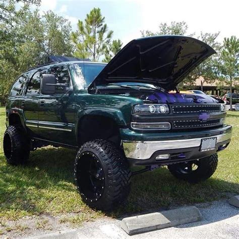 2002 Chevrolet Tahoe lifted | Chevy tahoe, Lifted tahoe, Chevrolet tahoe