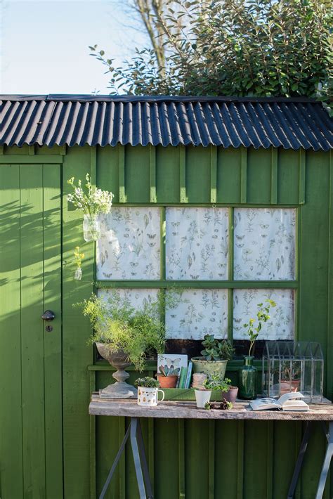 13 striking shed paint ideas for a speedy garden update | Real Homes