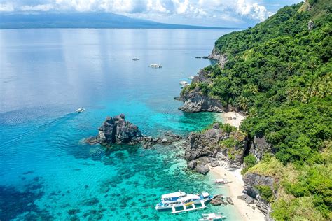 Visit These Incredible Philippine Islands Before Everyone Else - The Points Guy