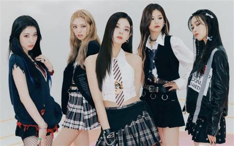 ITZY: Debut, Members, Songs & Albums - OtakuKart