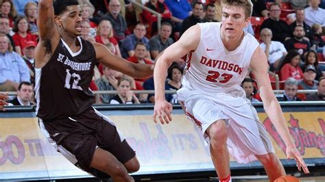 College basketball | Davidson picked sixth in A-10 preseason poll |10.17.17 | Charlotte Observer