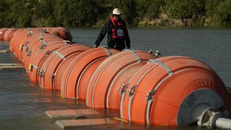 Video Federal judge orders buoys in Rio Grande moved to Texas riverbank ...