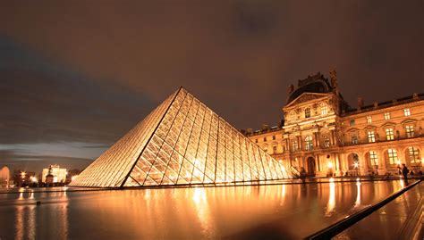 Paris by night : Louvre I by SaTaNiA on DeviantArt