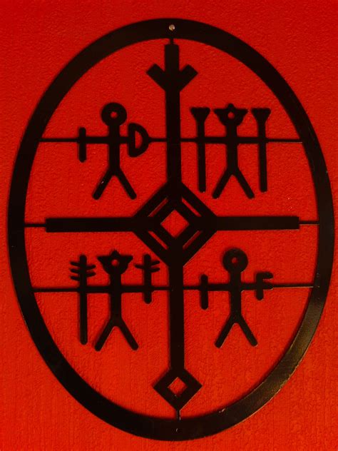 File:Duodji Saami symbols art samiska symboler konst.JPG - Wikimedia Commons
