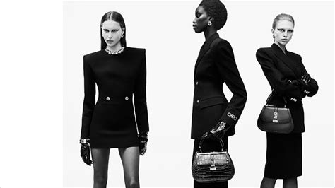 Power, Tailoring & Attitude: Versace Fall Winter 2023 Collection