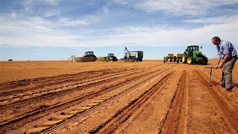 How South Africa's farmers can respond to the climate threat — Quartz Africa