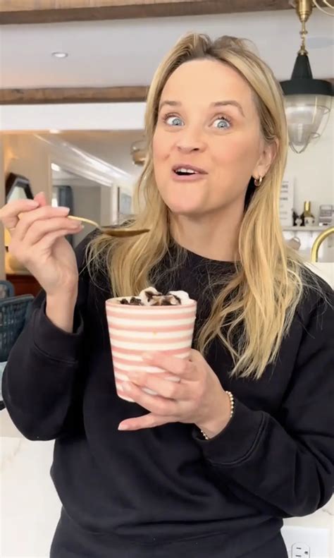 Reese Witherspoon Eating Snow from Her Car Sparks Mixed Reactions – Video