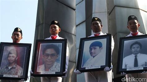 Tragedi Trisakti: Penyebab dan Kronologi Gugurnya 4 Mahasiswa