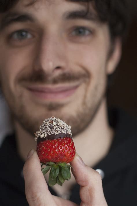 Dark Chocolate and Almond Covered Strawberries Recipe