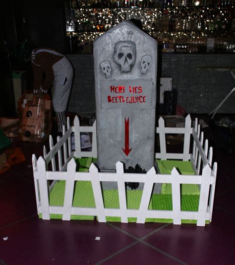 beetlejuice party decorations - Google Search | Office halloween decorations, Beetlejuice ...