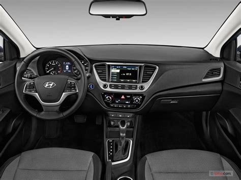 2019 Hyundai Accent: 35 Interior Photos | U.S. News