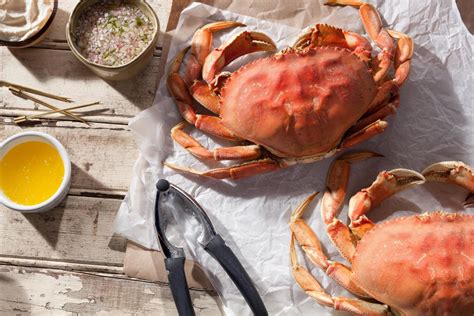 Benefits and Features of Dungeness Crab Legs - The Xerxes