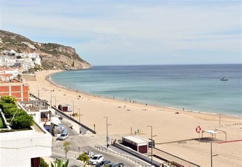 Sesimbra beaches and beach guide