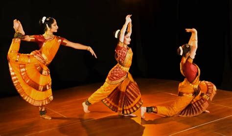 Bharatanatyam Dance: History, Steps, Costume, Dancers & More - City ...