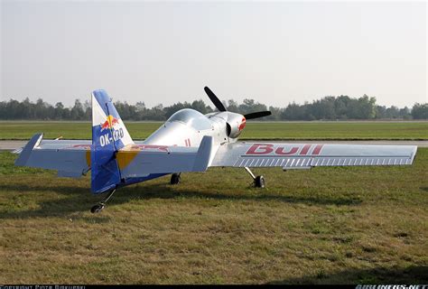 Zlin Z-50LX - The Flying Bulls Aerobatics Team | Aviation Photo ...