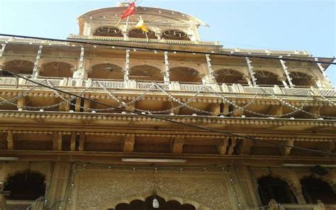 Banke Bihari Temple Vrindavan, Timings, History, Importance