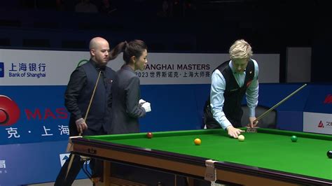 Rain stopped play? Water on table holds up Luca Brecel v Neil Robertson ...