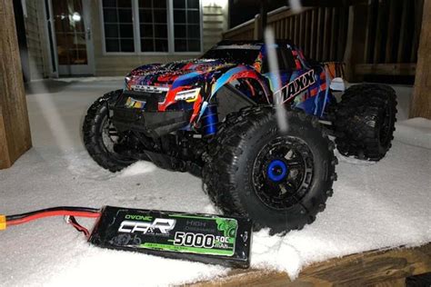 Best Lipo Battery for Traxxas Maxx - Ampow Blog