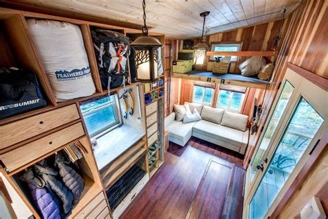 7 Awesome Log Cabins on Wheels - Log Cabin Hub