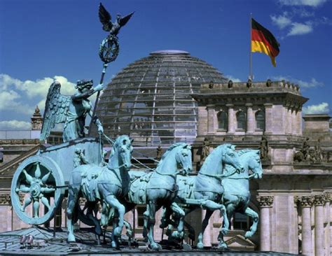 Größte Quadriga Der Welt | Größte der Welt