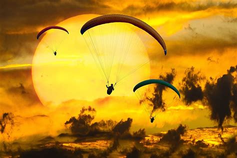 three, person parachute, sun, emotions, adventure, fly, parachute, paragliding | Piqsels