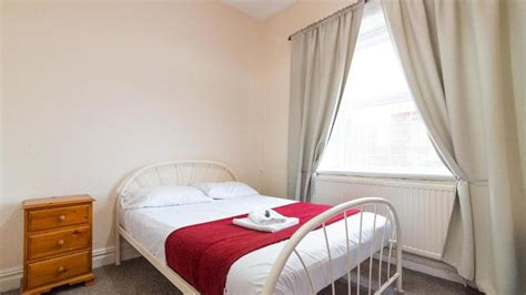 Old Trafford Stadium Hotel £33. Manchester Hotel Deals & Reviews - KAYAK