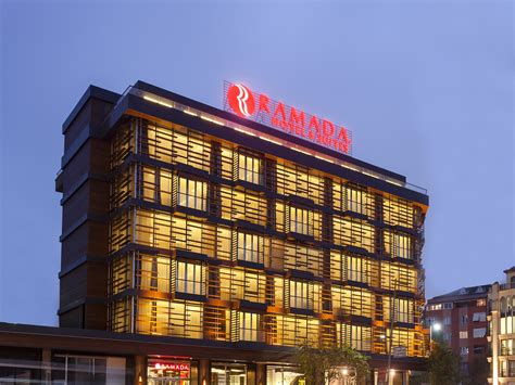 Ramada Hotel & Suites by Wyndham Istanbul Sisli - HOTEL DE