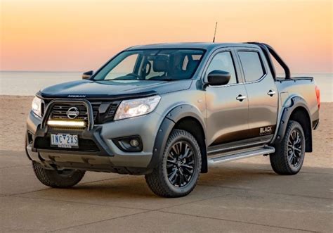 2019 Nissan Navara ST (4x4) BLACK EDITION Price & Specifications ...