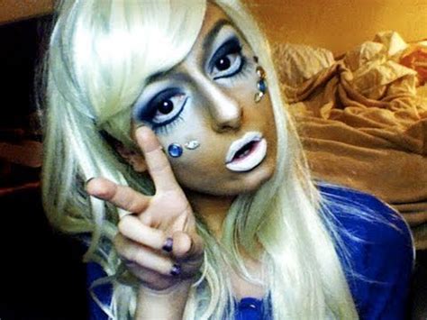 GANGURO GIRL Makeup Tutorial! | Ganguro girl, Girls makeup, Makeup tutorial