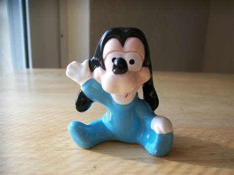 Disney Baby Goofy Japan Figurine - Goofy