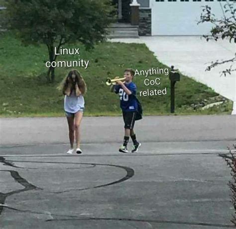 this is a NEUTRAL meme : r/linuxmemes