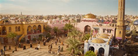 Take a look inside Agrabah in this new live-action "Aladdin" sneak peek ...