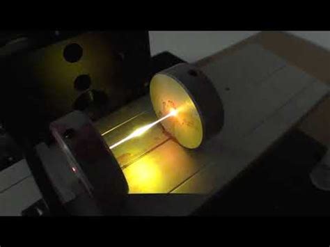 Dyefiber laser fibre à colorant Rhodamine 6G, - YouTube