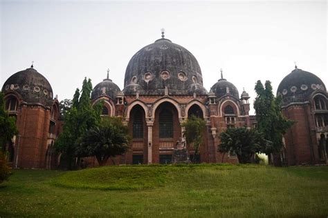 Maharaja Sayajirao University of Baroda | History & Architecture