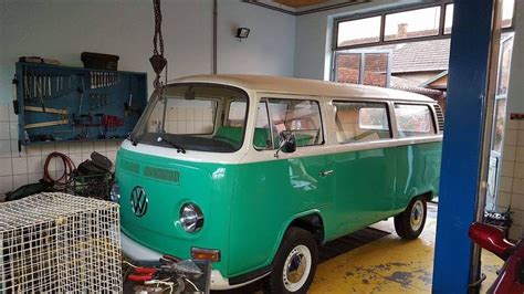 Restoration of VW camper T2 early bay 1972 - YouTube