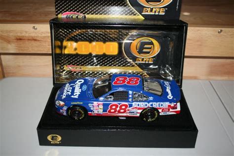 2000 Elite 1/24 #88 Quality Care Service Ford Taurus Dale Jarrett CWC ...