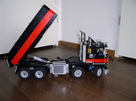 Brickshelf Gallery - 5571-black-dump-truck-remote-control-14.jpg