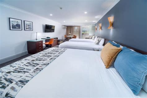 Hyde Park Inn , Sydney | LateRooms.com