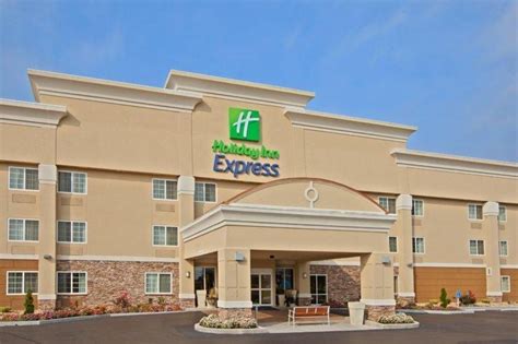 Holiday Inn Express - Bowling Green, Bowling Green (KY) | Best Price ...