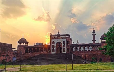 Moti Masjid in Bhopal | Sagar - What to Expect | Timings | Tips - Trip ...