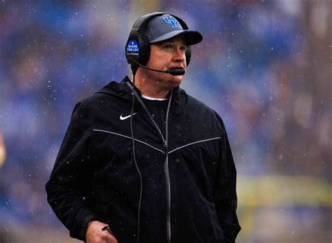 Mark Stoops Signs Contract Extension Through 2030 Season - Sports Illustrated Kentucky Wildcats ...