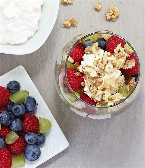 Cottage Cheese With Berries | No Bread Needed: 22 Low-Carb Snack Ideas | POPSUGAR Fitness