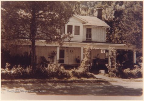 Hinton Home, Hinton, W. Va. - West Virginia History OnView | WVU Libraries