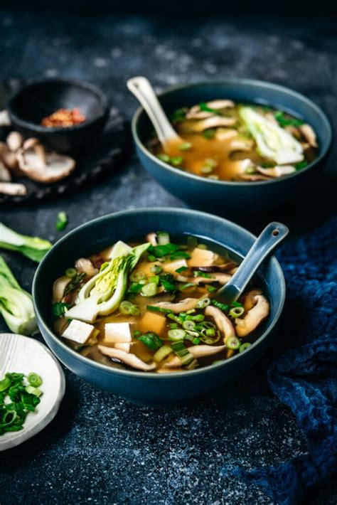 Vegan Miso Soup with Tofu and Mushrooms | Crowded Kitchen