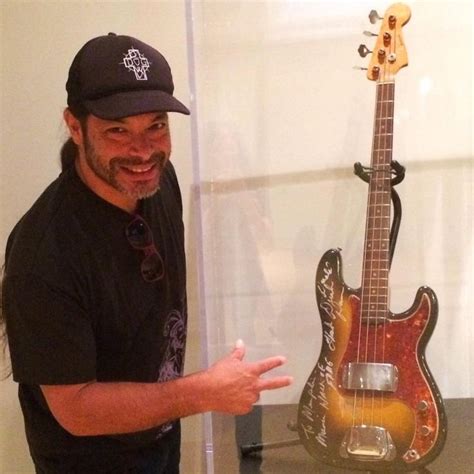 Robert Trujillo on Twitter | Robert trujillo, Fender p bass, Fender bass