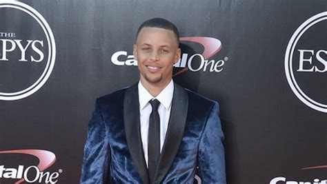 Stephen Curry Highlights | Famous Birthdays